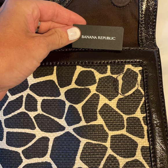 Banana Republic clutch-NWT-perfect for summer! - Picture 3 of 3
